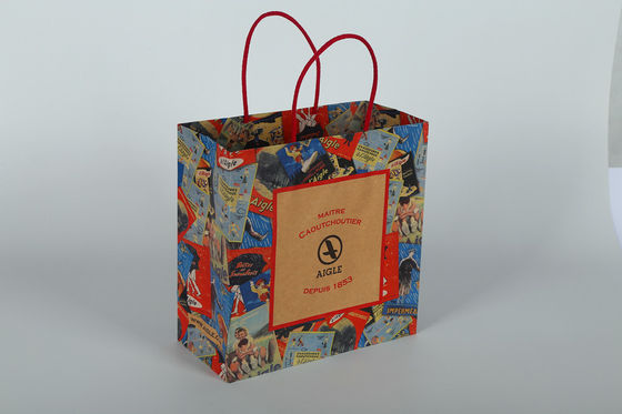 2022 wholesale craft paper bag custom design printed paper gift bag with cotton rope