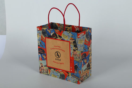 2022 wholesale craft paper bag custom design printed paper gift bag with cotton rope