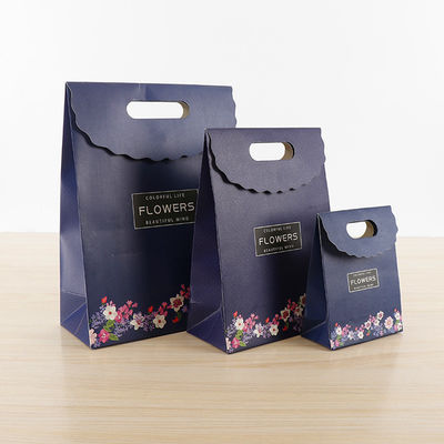 Spot Uv / Hot Stamping Retail Paper Shopping Bags Candy Sweet Gift Bag For Kids
