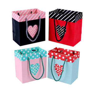 Custom Printed Paper Shopping Bags , Personalized Paper Gift Bags With Ribbon Handle